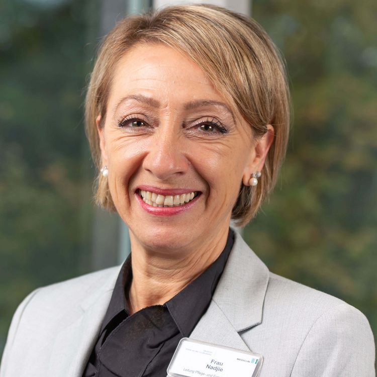Dipl.-Pflegewirtin Mahnaz Nadjie